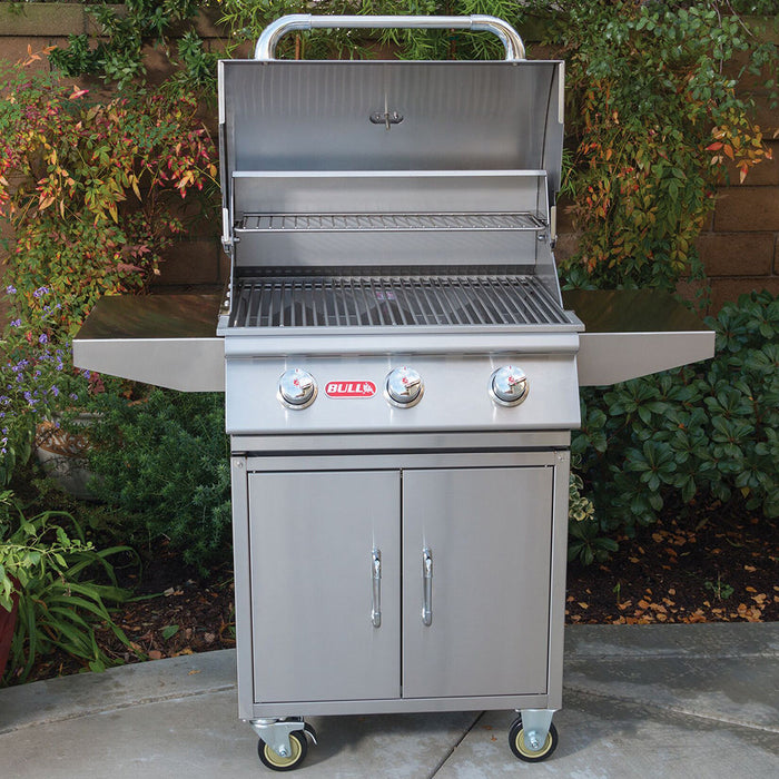 Bull Grills Steer Premium 24-Inch 3-Burner Freestanding Gas Grill - 69008+CART