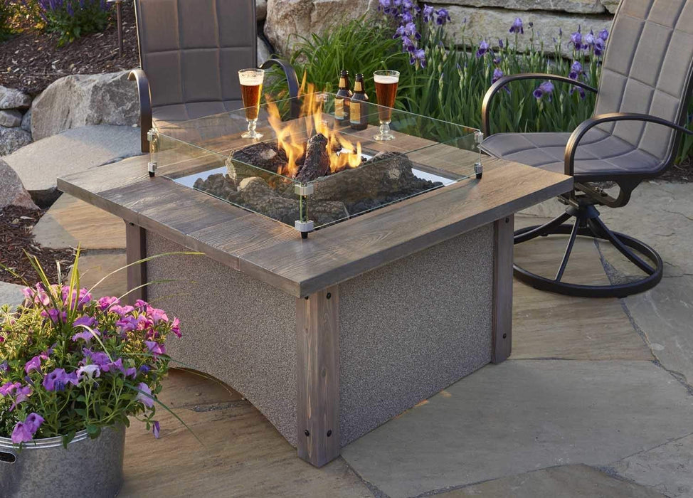 Outdoor Greatroom Log Set and Lava Rock